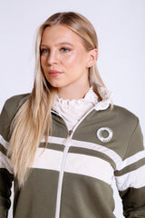 Бархатное пальто с декором