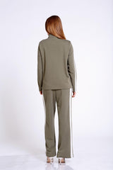 Брюки с бархатной отделкой по бокам