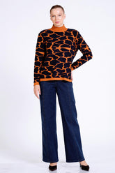 Jakar Örgülü Taş Süslemeli Triko Kazak