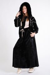 Yakası Tilki Kürklü Lazer Desenli Ve Biye Detaylı Kadife Mont