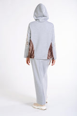 Kadife Garni Detaylı Kapşonlu Sweatshirt