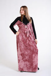 Nakış Detaylı Kadife Elbise