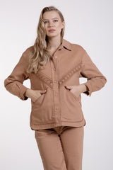 Пальто с полосатой кружевной деталью спереди