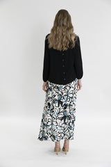 Блузка с узорчатыми рукавами спереди и простой спиной