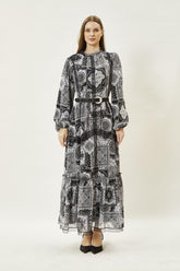 Kemer Detaylı Desenli Şifon Elbise