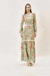 Kemer Detaylı Çiçek Desenli Uzun Elbise